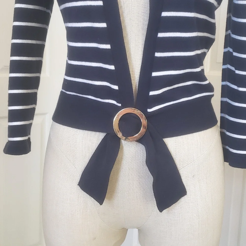 Vintage crisp nautical‑inspired